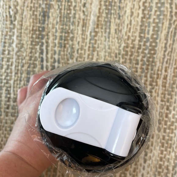 Shakeology 25oz Cup - Picture 3 of 5